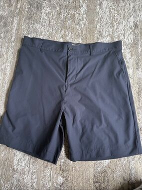 Murano Navy Flat-Front Men's Shorts